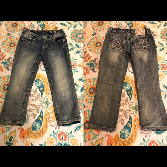 Miss Me Cropped Jeans/Capris - Picture 2 of 7